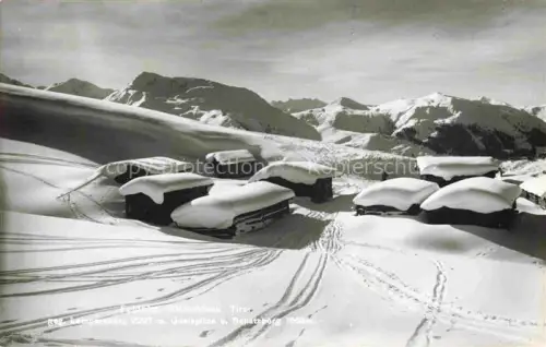 AK / Ansichtskarte Wildschoenau Kufstein Tirol AT Feldalm mit Lampersberg und Josisspitze
