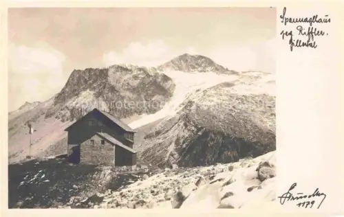 AK / Ansichtskarte Spannagelhaus 2533m Hintertux Zillertal AT mit Riffler