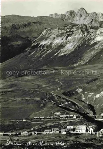 AK / Ansichtskarte Passo Rolle Trentino Dolomiti IT Panorama Gebirgspass Dolomiten