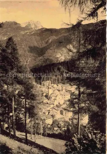 AK / Ansichtskarte Pieve di Cadore Belluno Veneto IT con sfondo del Tudaio