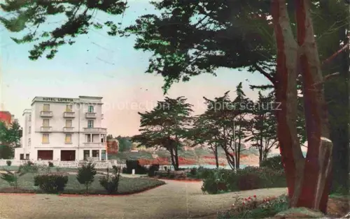 AK / Ansichtskarte Saint-Lunaire Jardin Public Hôtel Lutetia