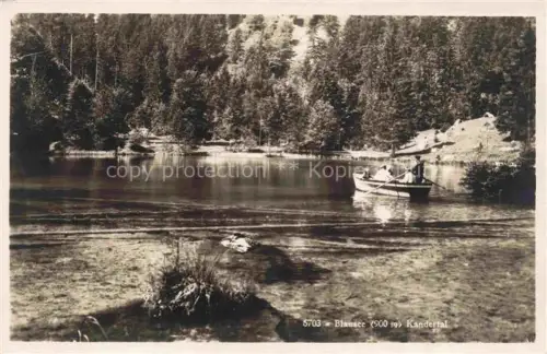 AK / Ansichtskarte Blausee-Mitholz Frutigen BE Kandertal Boot