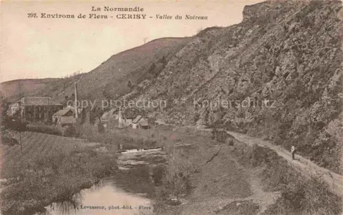 AK / Ansichtskarte Cerisy-Belle-Etoile Argentan 61 Orne Vallée du Noireau