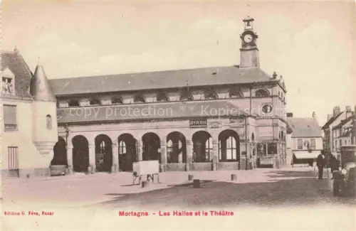 AK / Ansichtskarte Mortagne-au-Perche 61 Orne Les Halles et le Théâtre