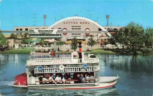 AK / Ansichtskarte DALLAS  Texas USA State Fair Grounds Cotton Bowl Boat