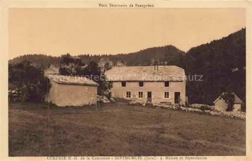 AK / Ansichtskarte Septmoncel Saint-Claude 39 Jura Colonie Notre-Dame de la Couronne Maison et dépendances Petit Séminaire de Beaupréau