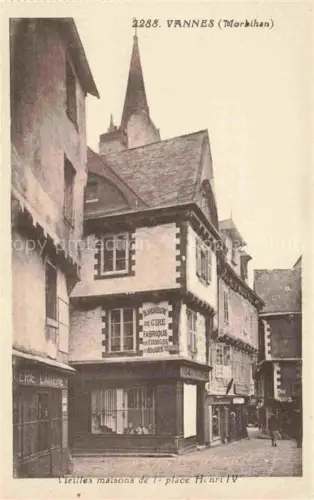 AK / Ansichtskarte VANNES 56 Morbihan Veilles maisons de la Place Henri IV