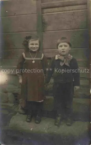 AK / Ansichtskarte COLMAR 68 Haut-Rhin Zwei kleine Kinder Pruefstempel