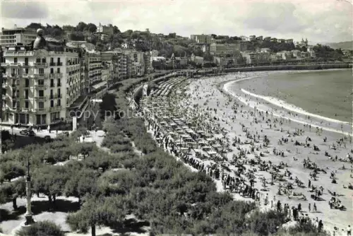 AK / Ansichtskarte SAN SEBASTIAN  DONOSTIA Saint-Sebastien Pais Vasco ES Playa de la Concha
