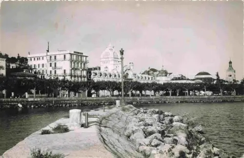 AK / Ansichtskarte Evian-les-Bains Thonon-les-Bains 74 Haute-Savoie Vue de la Jetée