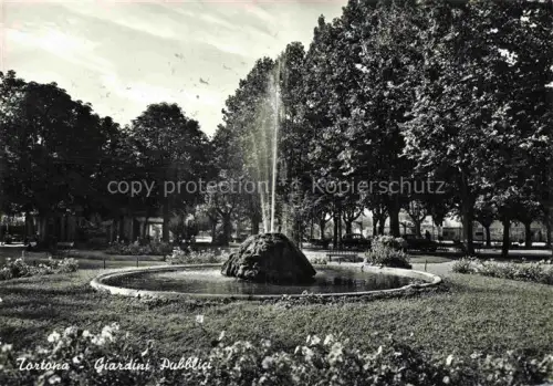 AK / Ansichtskarte Tortona Alessandria Piemonte IT Giardini Pubblici