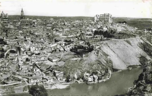 AK / Ansichtskarte TOLEDO Castilla-La Mancha ES Vista parcial