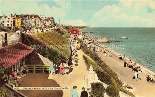 AK / Ansichtskarte Clacton-on-Sea Colchester Essex UK Marine Parade East 