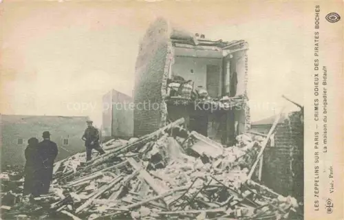 AK / Ansichtskarte PARIS 75 Les Zeppelins sur Paris Crimes odieux des Pirates Boches Catastrophe