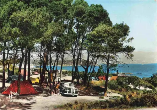 AK / Ansichtskarte Bormes-la-Faviere Bormes-les-Mimosas TOULON 83 Var Camp du Domaine