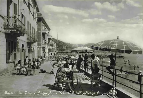 AK / Ansichtskarte LAIGUEGLIA Savona Liguria IT Terrazza dell Albergo Laigueglia