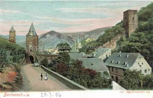 AK / Ansichtskarte Bacharach Rheinland-Pfalz Teilansicht mit Burgruine Stadtmauer