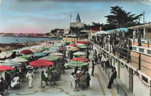 AK / Ansichtskarte Torres Novas Lisboa PT Praia do Estoril