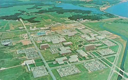 AK / Ansichtskarte HOUSTON  Texas USA Manned Spacecraft Center aerial view