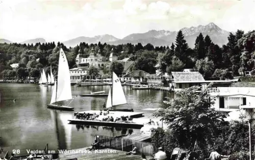 AK / Ansichtskarte Velden  Woerthersee AT Panorama Boote 