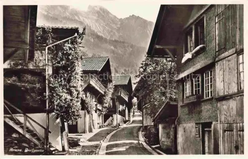 AK / Ansichtskarte Brienz Brienzersee BE Dorfpartie 