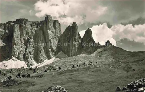 AK / Ansichtskarte Torri del Sella 2688m Gruppo di Sella Dolomiti Dolomiten IT 