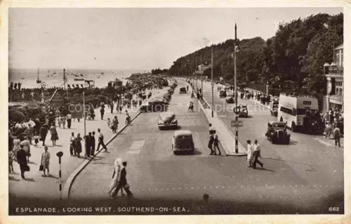 AK / Ansichtskarte SOUTHEND-ON-SEA UK Esplanade looking west
