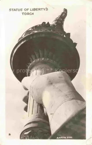AK / Ansichtskarte NEW YORK City USA Statue of Libertys Torch
