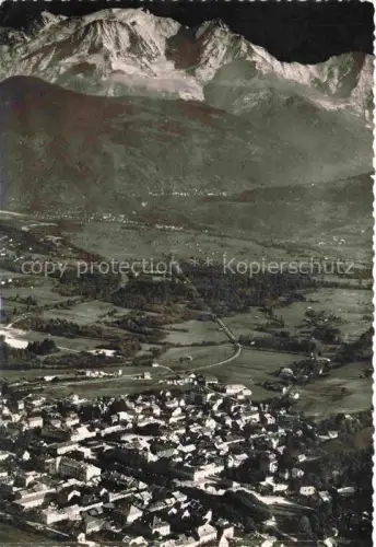 AK / Ansichtskarte Sallanches Bonneville 74 Haute-Savoie Vue panoramique aérienne et le Mont Blanc