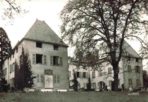 AK / Ansichtskarte Villie-Morgon Villefranche-sur-Saone 69 Rhone Château XVIIe siècle Entrée du caveau