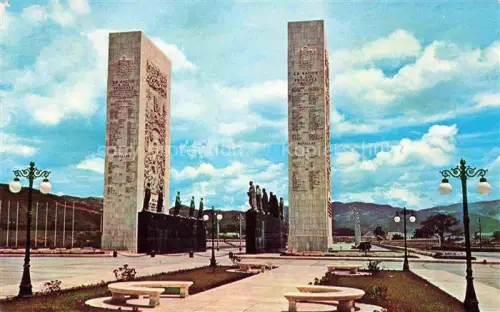 AK / Ansichtskarte CARACAS Venezuela Monumento a los Proceres