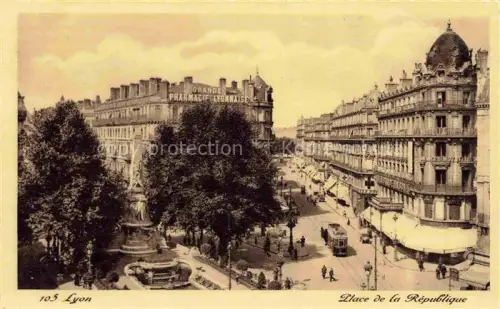 AK / Ansichtskarte LYON 69 Rhone Place de la Republique