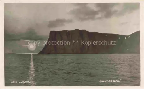 AK / Ansichtskarte Nordkap Nordkapp Norge Ansicht vom Meer aus