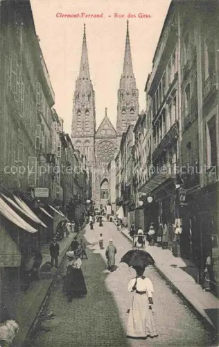 AK / Ansichtskarte Clermont-Ferrand 63 Puy-de-Dome Rue des Gras Eglise