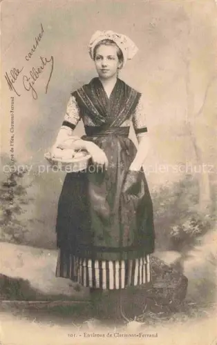 AK / Ansichtskarte Clermont-Ferrand 63 Puy-de-Dome Jeune Dame Costumes
