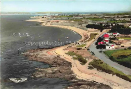 AK / Ansichtskarte La Tara-en-la-Plaine-sur-Mer La Saint-Nazaire 44 Loire-Atlantique Vue générale aérienne de la plage