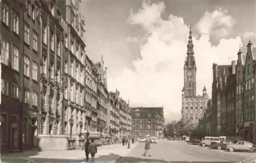 AK / Ansichtskarte GDANSK Danzig PL Dlugi Targ Markt Kirche