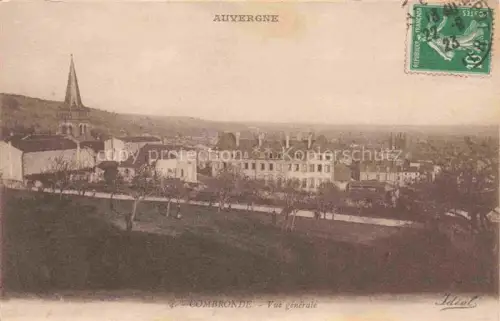 AK / Ansichtskarte Combronde Riom 63 Puy-de-Dome Vue générale et l'église