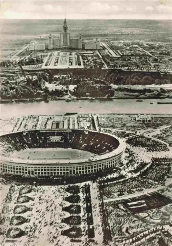 AK / Ansichtskarte Stadion Stadium Estadio-- Das Lenin Lomonossov Universitaet 