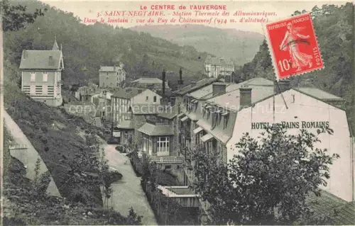AK / Ansichtskarte St-Nectaire-Thermal IssOIRE 63 Puy de Dome Station Thermale des Albuminuriques Hôtel des Bains Romains