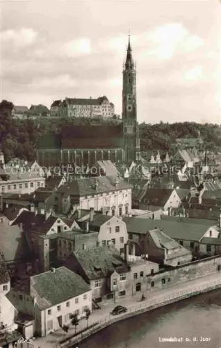 AK / Ansichtskarte LANDSHUT  Isar Isarpartie mit Kirche und Schloss