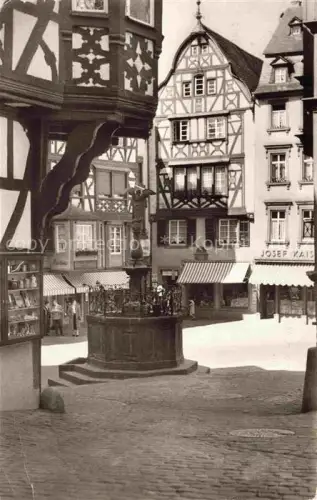 AK / Ansichtskarte BERNKASTEL-KUES Berncastel Rheinland-Pfalz Marktplatz