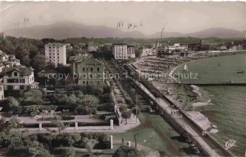 AK / Ansichtskarte ST-JEAN-DE-LUZ Bayonne 64 Pyrenees-Atlantiques Vue générale de la plage vue aérienne