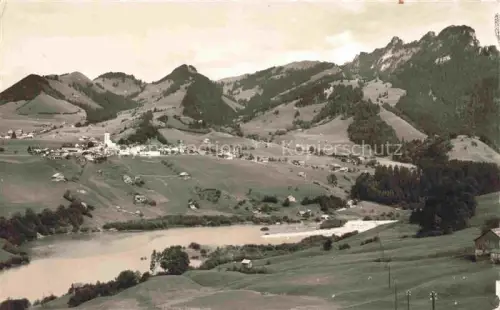 AK / Ansichtskarte Charmey La Gruyere FR Panorama Lac de Montsalvens et Dents Vertes