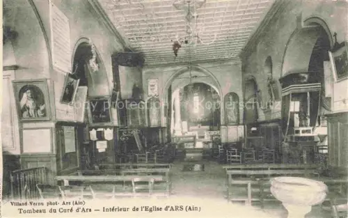 AK / Ansichtskarte Ars-sur-Formans Bourg-en-Bresse 01 Ain Tombeau du Cure d'Ars Interieur de l'Eglise d'Ars