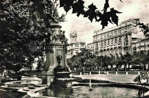 AK / Ansichtskarte MADRID  ES Ministerio de Marina y Correos Fontana