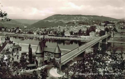 AK / Ansichtskarte Traben-Trarbach Mosel mit Moselbruecke