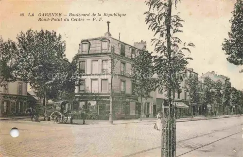 AK / Ansichtskarte LA GARENNE -COLOMBES 92 Hauts-de-Seine Boulevard de la Republique Rond Point du Centre