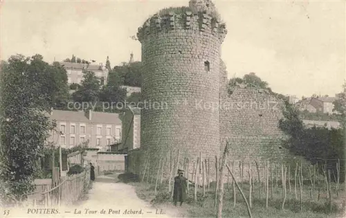 AK / Ansichtskarte POITIERS 86 Vienne La Tour de Pont Achard