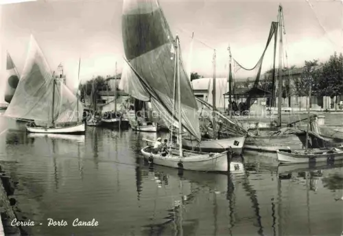 AK / Ansichtskarte Cervia MILANO MARITTIMA Emilia-Romagna IT Porto Canale